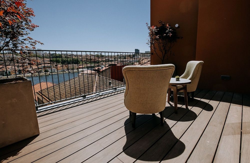 undefined Exmo Hotel by Olivia