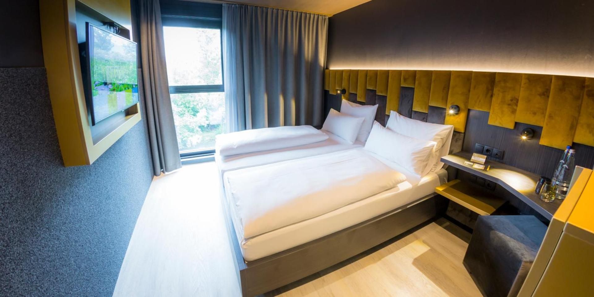 Double Room Gold