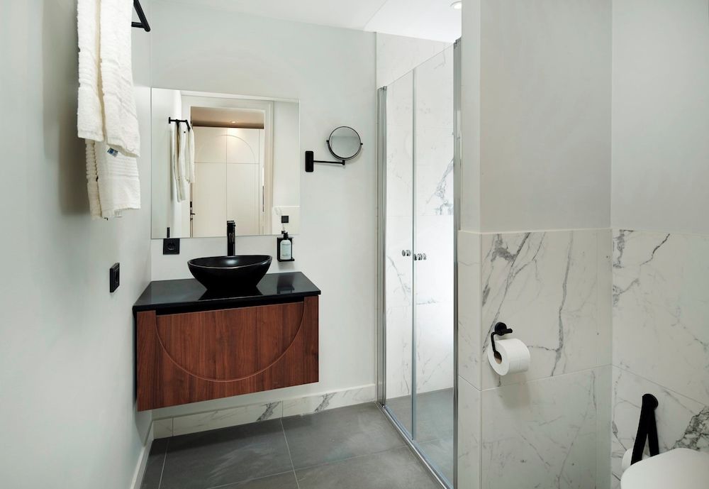 The Anthony Hotel Double Room 2