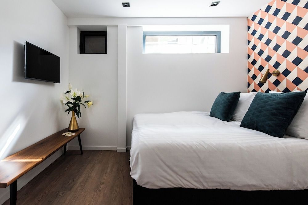 1 Bedroom Apartment - Duplex