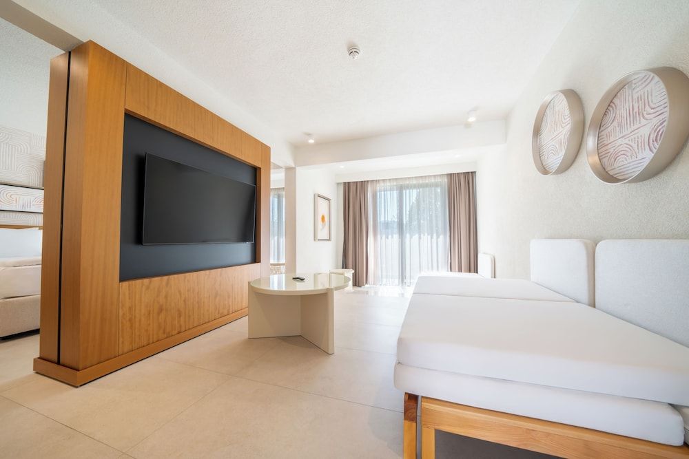 The Norm Collection Door'a Bodrum Deluxe Bungalow 3