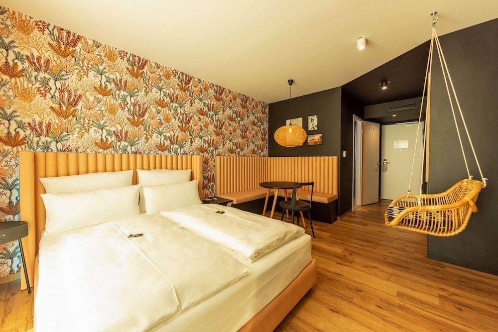 undefined Rioca Munich Posto 3 4