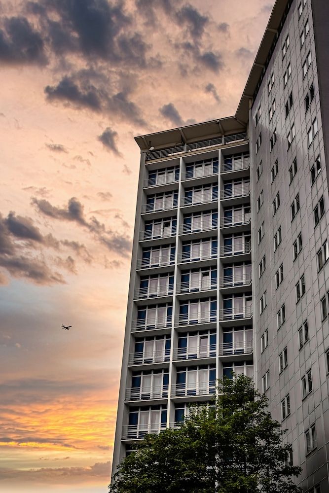 undefined Hotel Continental 10