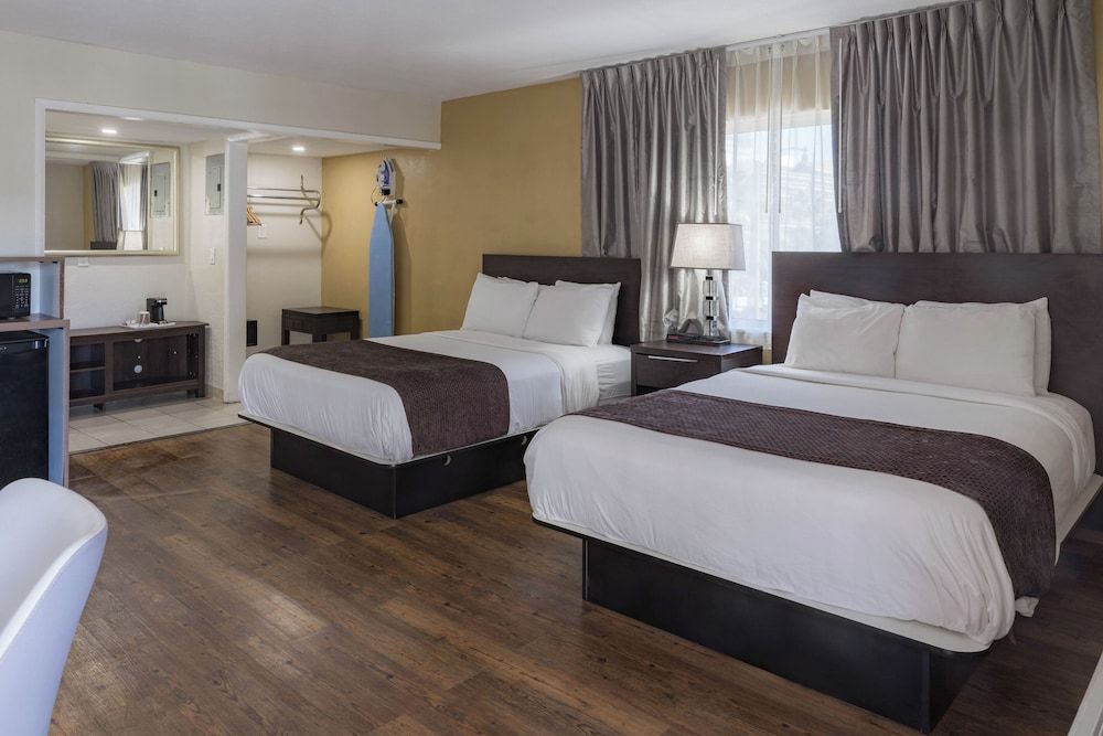 undefined Ocean Reef Hotel 5