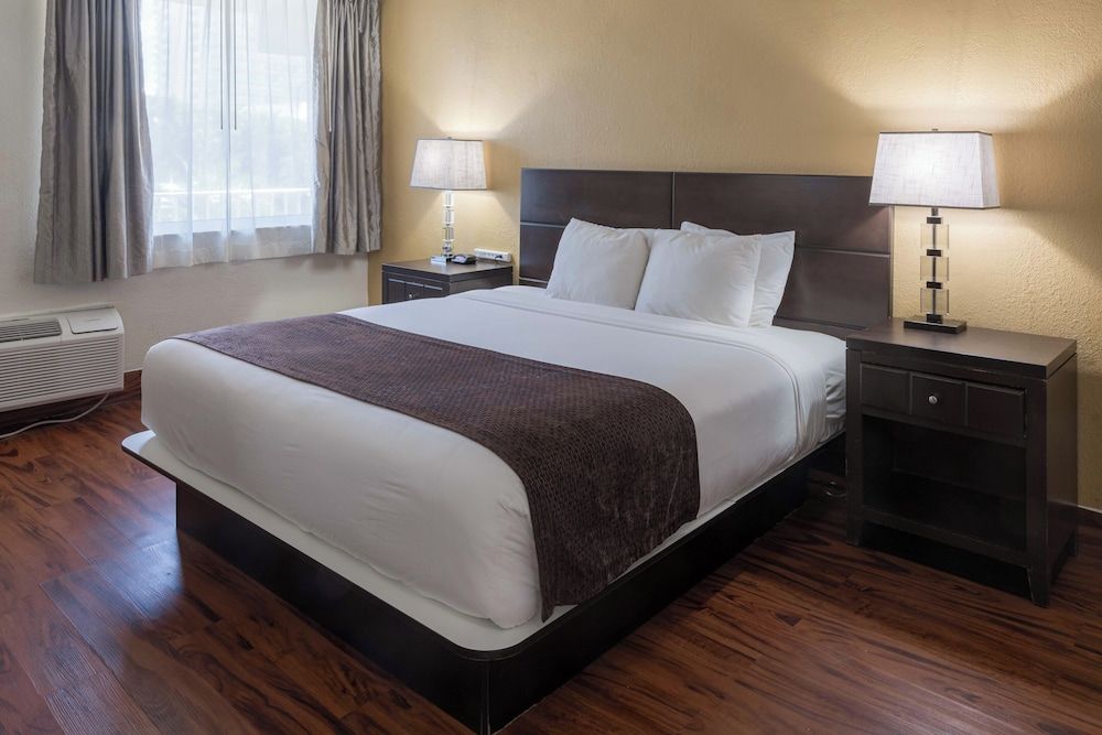 undefined Ocean Reef Hotel 4