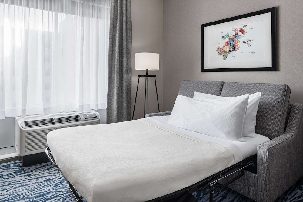 Suite, Multiple Beds, Accessible (Roll-In Shower)