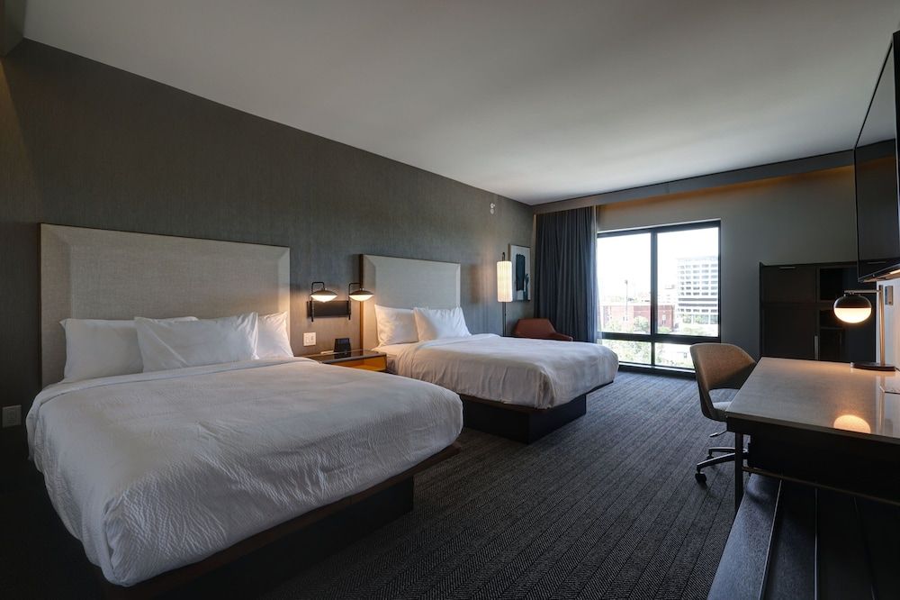 Room, 2 Queen Beds, Non Smoking