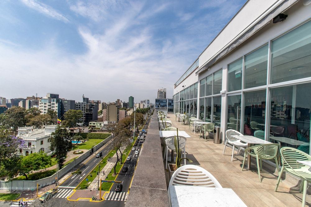 Sundeck