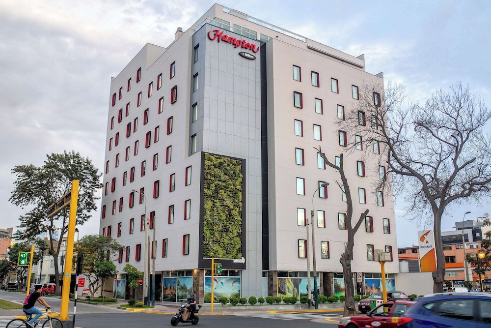 undefined Hampton by Hilton Lima San Isidro