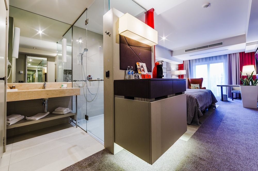 Grand Hotel Boutique Standard Double or Twin Room 6