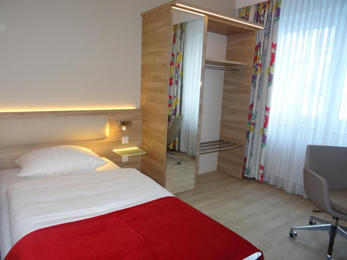 Economy Single Room