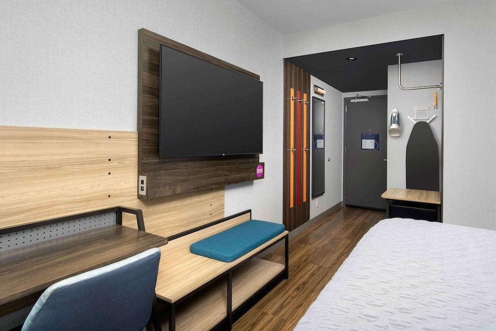 Room, 1 King Bed