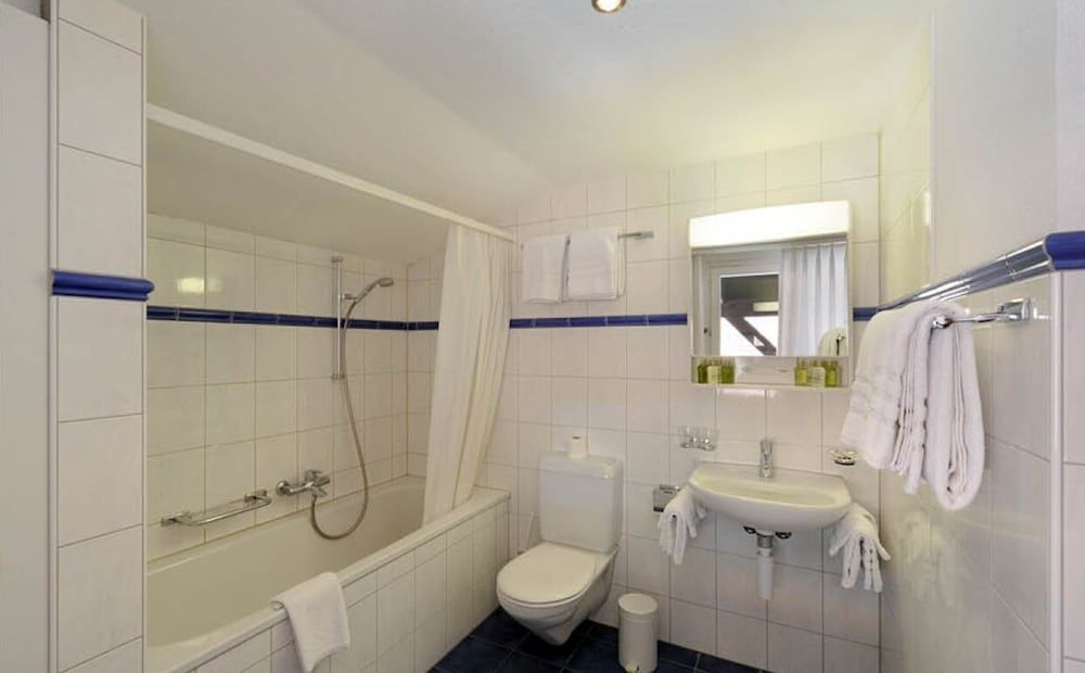 Eiger Guest House Grindelwald Eiger Guest House, Attic 4