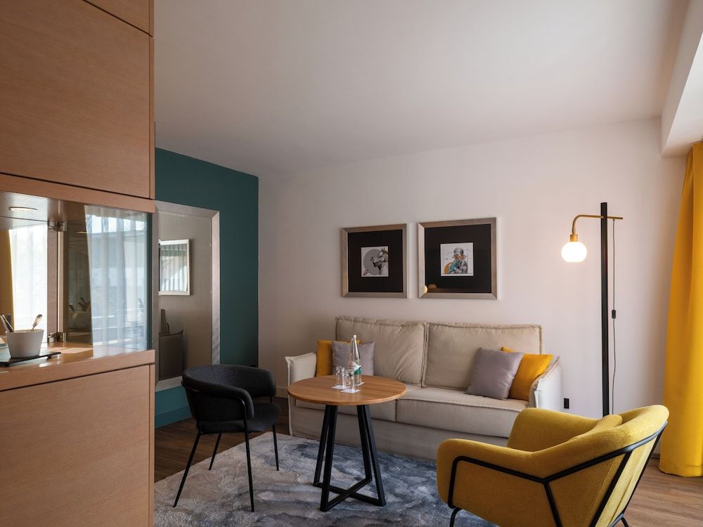 Hotel Schnitterhof Family Double or Twin Room 5