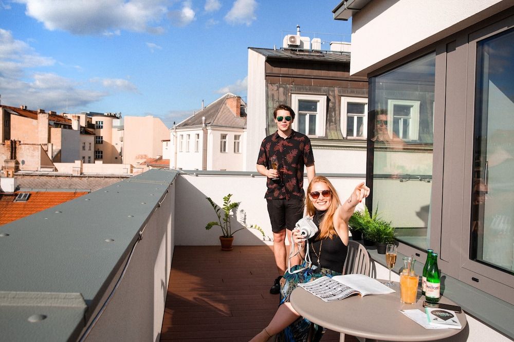 undefined Miss Sophie's Downtown 3