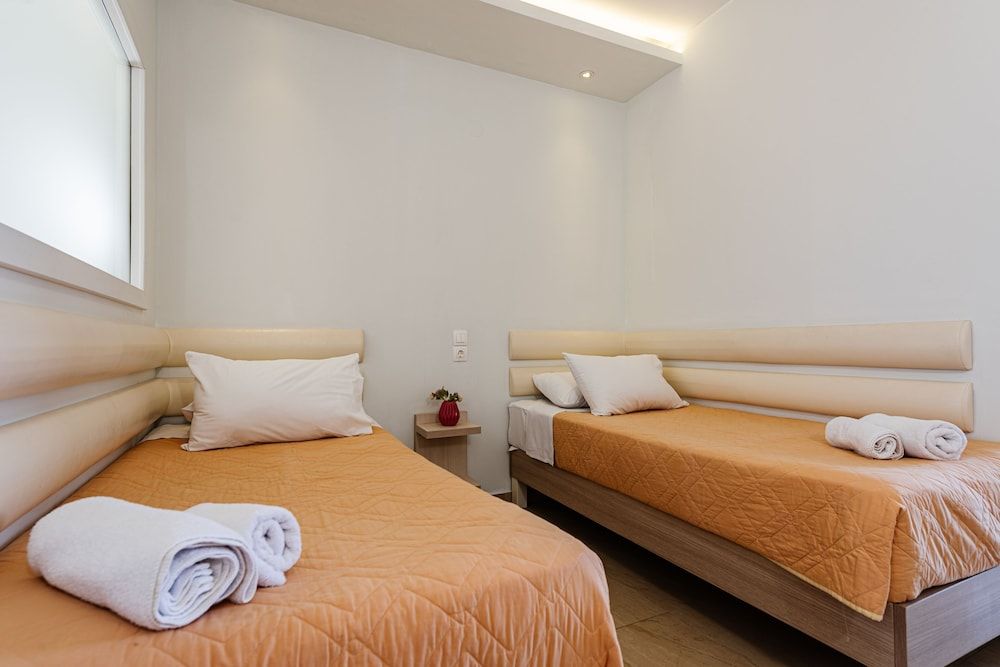Family Room, 1 Bedroom, Pool Access