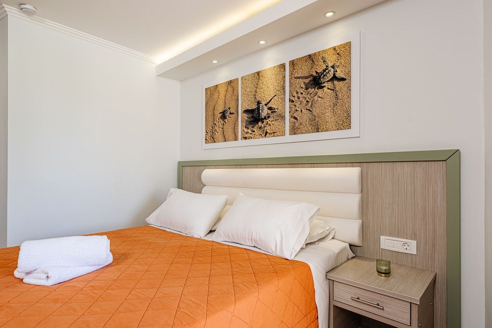 Double or Twin Room, Pool View