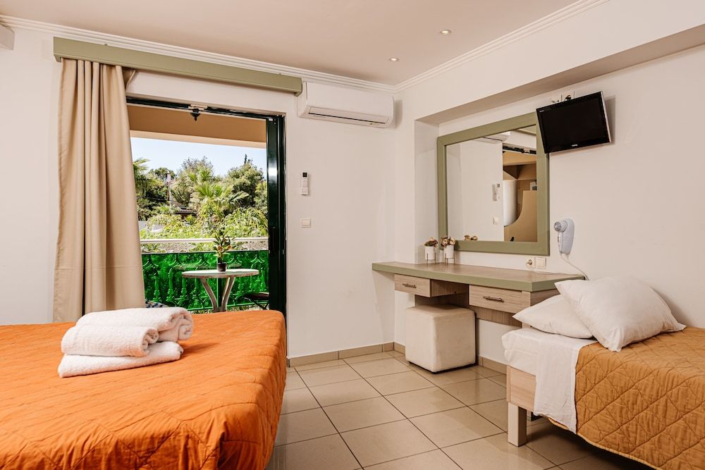 Double or Twin Room, Pool View