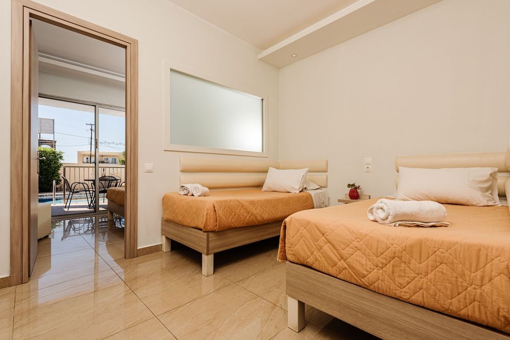 Family Room, 1 Bedroom, Pool Access