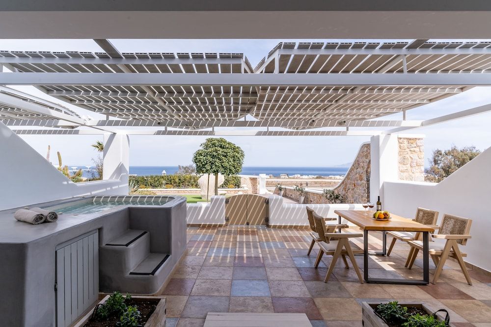 undefined Marvarit Suites 5