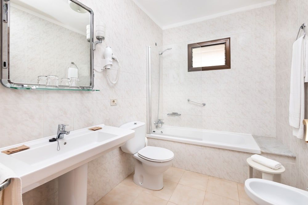 Hotel Don Manolito Double Room 6