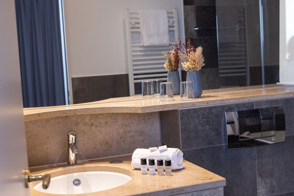 Ravensberger Hof Classic Double Room 6