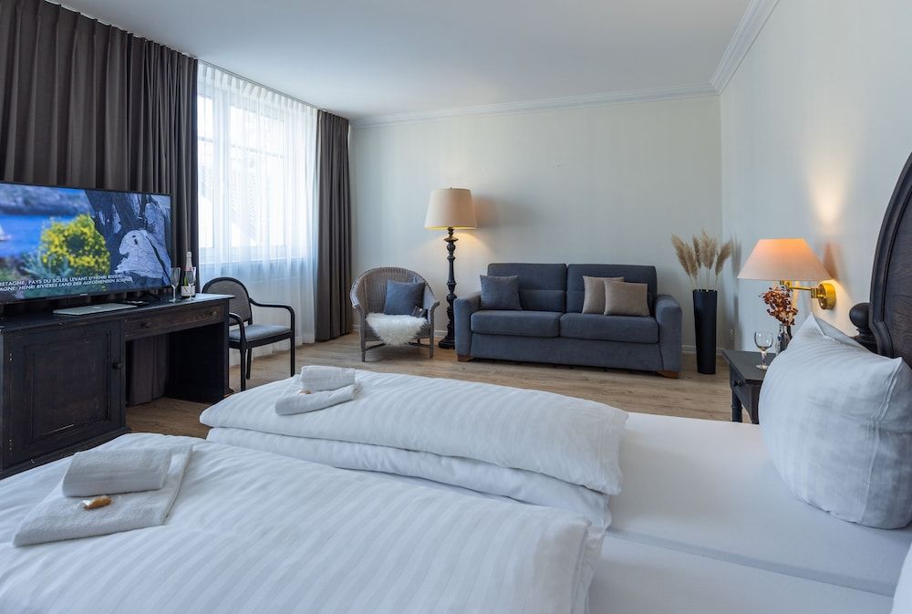 Ravensberger Hof Classic Triple Room