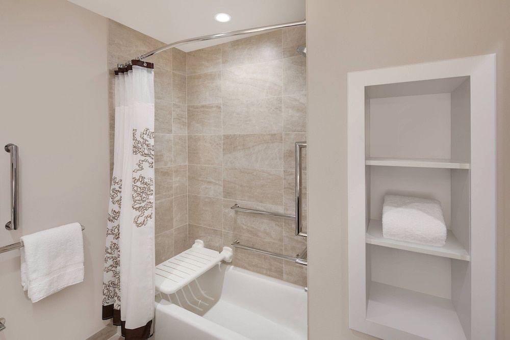 Junior Suite, 1 King Bed with Sofa bed, Corner