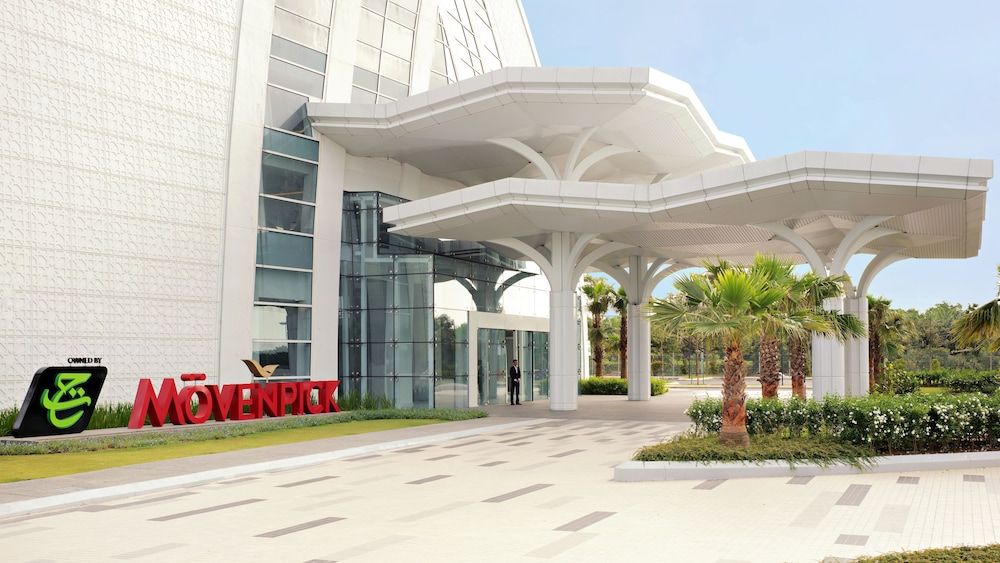 undefined Mövenpick Hotel & Convention Centre KLIA 7