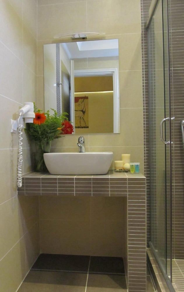 Hippocampus Hotel Double Room 8