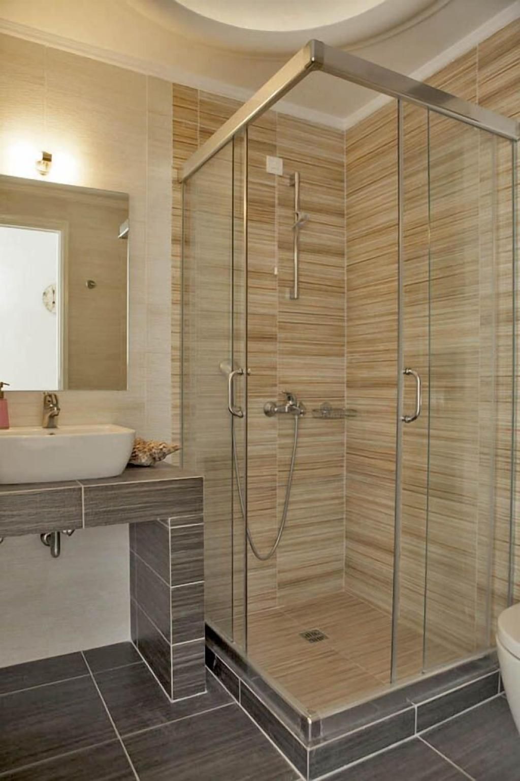 undefined Hippocampus Hotel 8