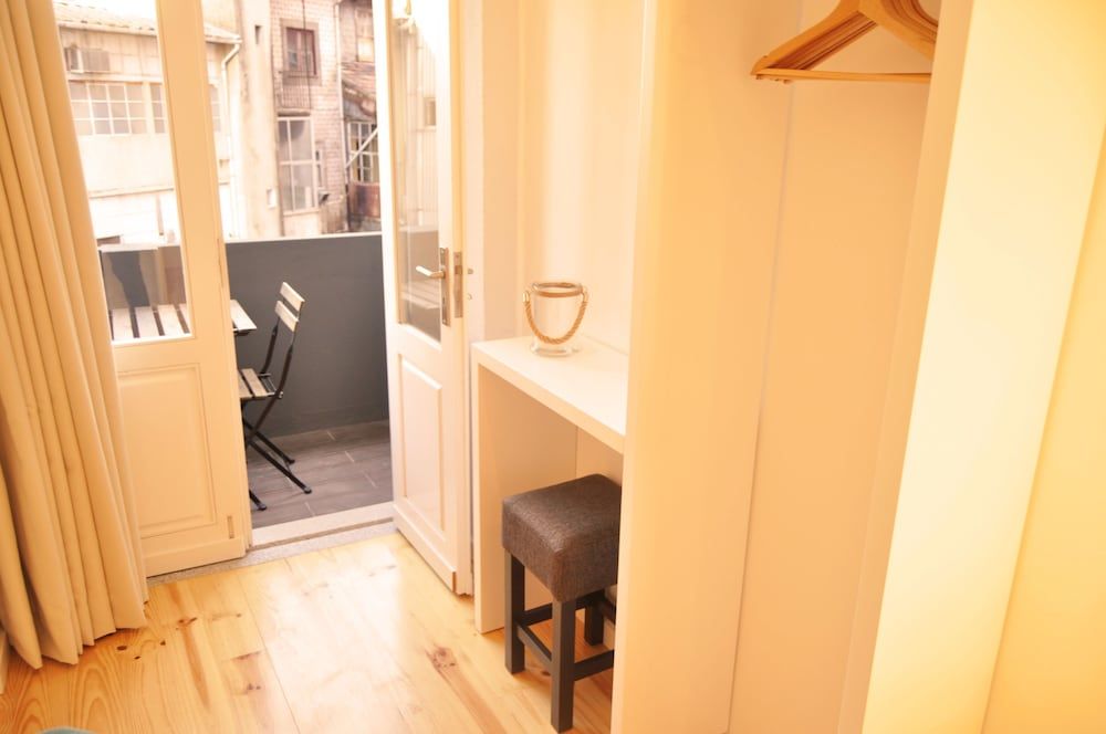 undefined Mystay Porto Batalha 8