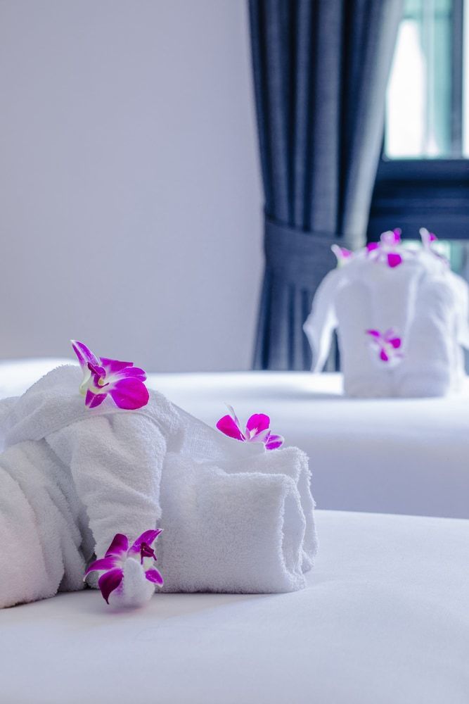 Rak Elegant Hotel Patong Rak Twin Room No Balcony 5