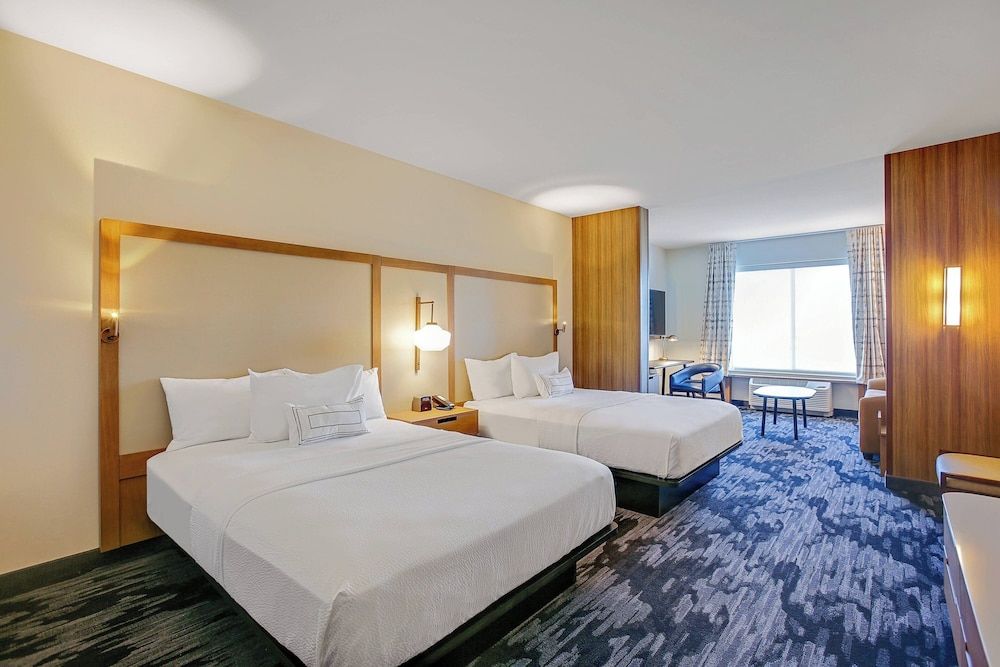 Suite, Multiple Beds