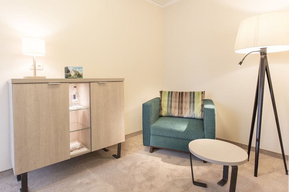 Hermes Hotel Double Room, Balcony 5