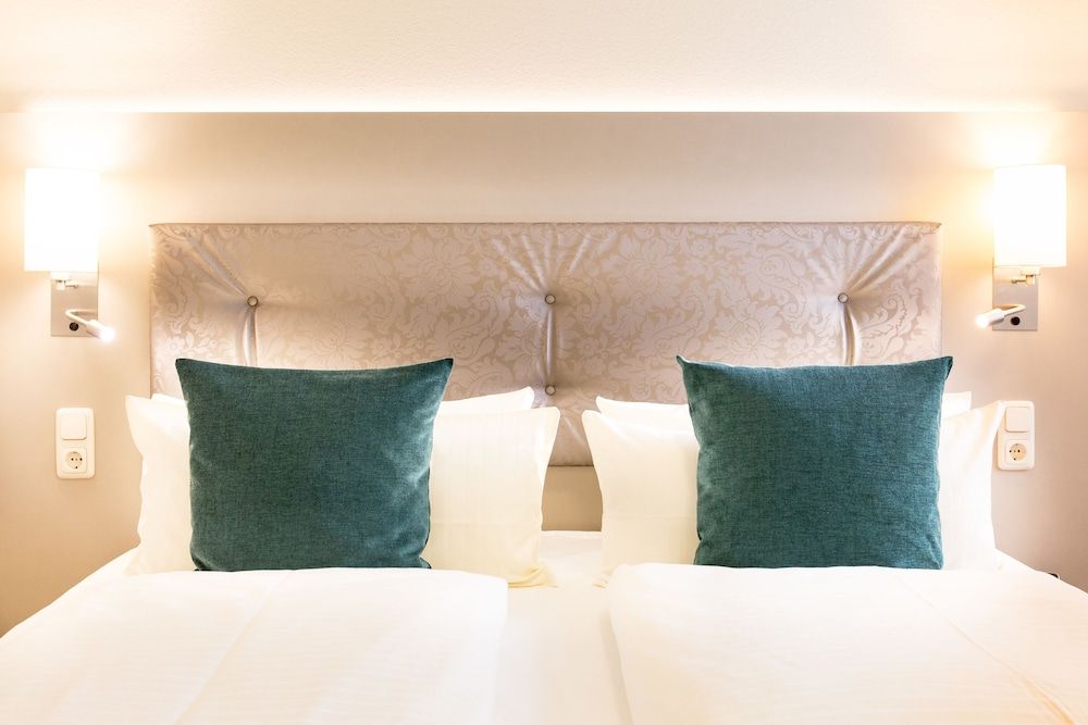 Hermes Hotel Double Room, Balcony