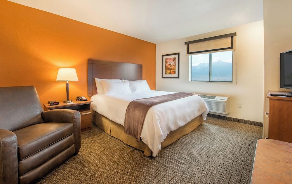Room, 1 King Bed (Hearing Impaired)
