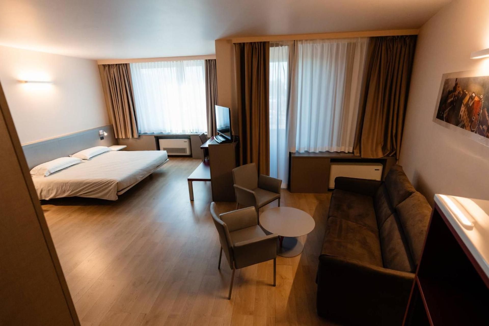 Junior Suite with Balcony
