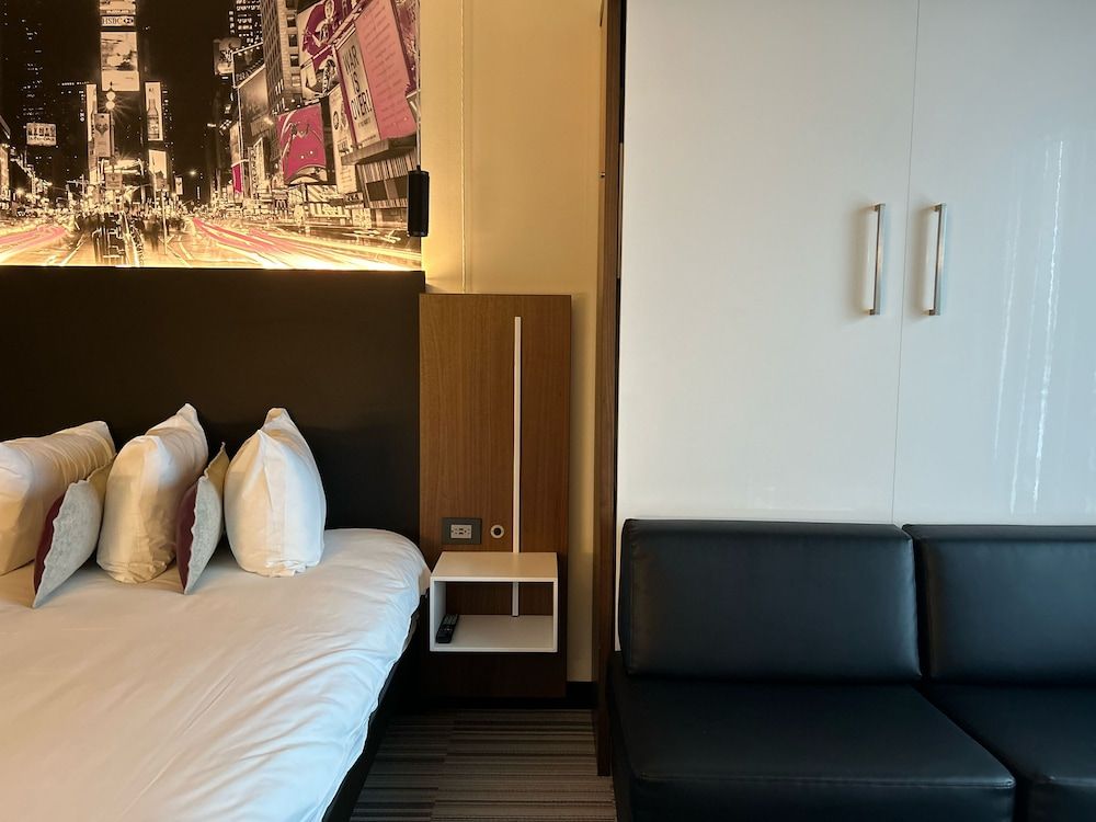 Grand Hôtel TiMES Blainville - Mirabel Grand Comfort King Plus 4