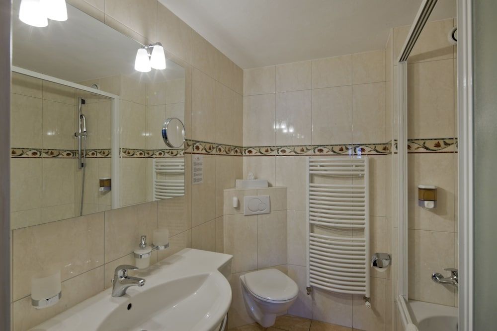 Hotel Antika Deluxe Twin Room, Mountain View (Matterhorn) 9