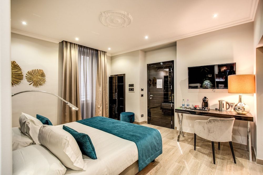 Relais de la Poste Classic Double Room 8