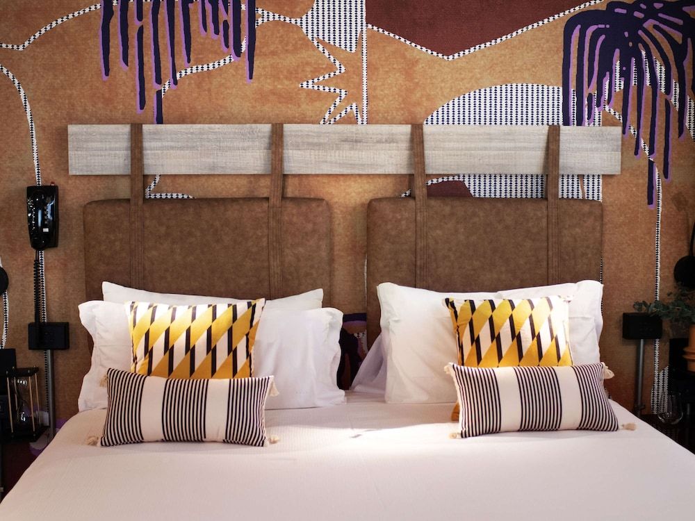 undefined Mercure Roma Cinecittà 10