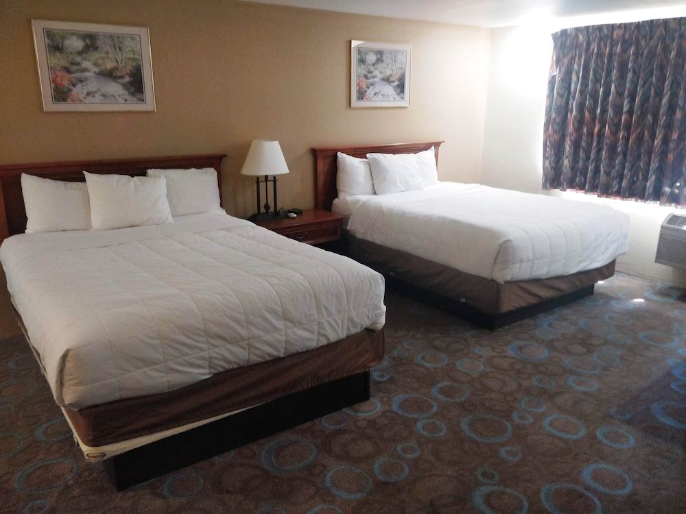 Ventura Grand Inn Comfort Room, 2 Queen Bed ADA