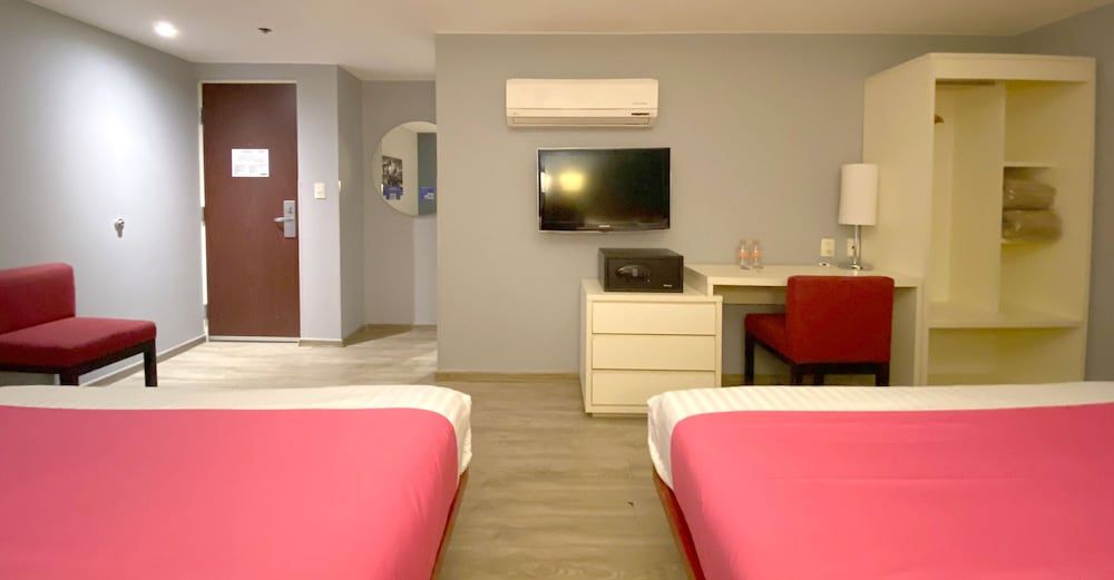 undefined Hotel MX Forum Buenavista 8