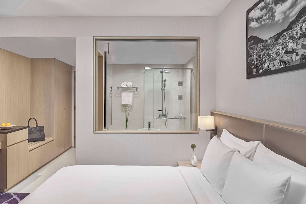 Avani Central Busan Deluxe Room, 1 King Bed, City View (Avani)
