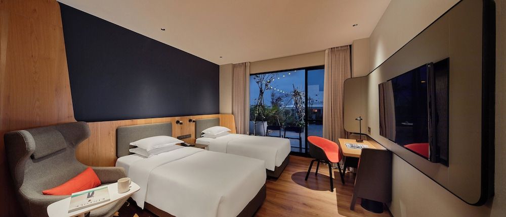 Standard Room, 2 Twin Beds, Garden View