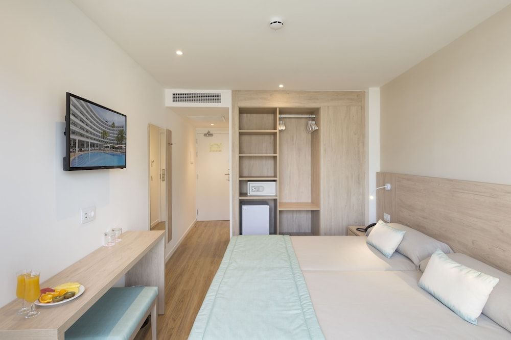 Standard Double Room, Balcony, Sea View
