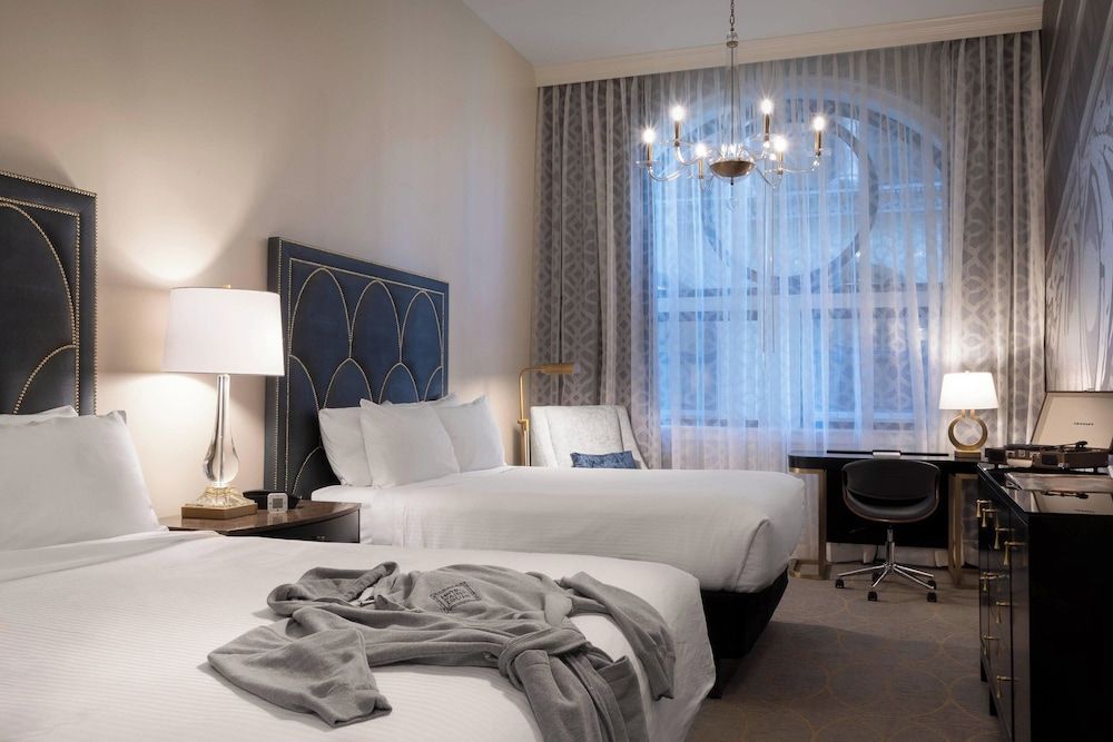 Room, 2 Queen Beds, Non Smoking (Mobility Accessible, Tub)