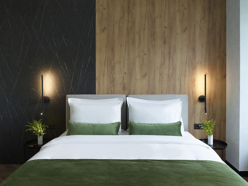 The Port Square Hotel The Port Double Room with City View