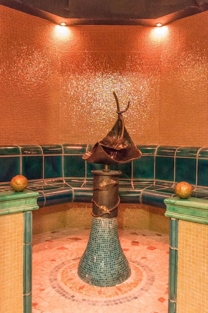 Steam Room